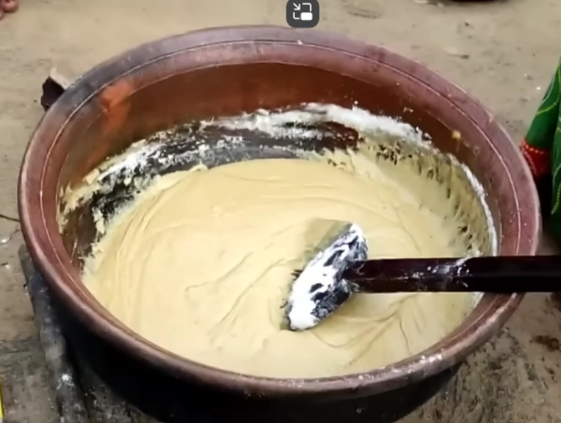 Gur Pitha Gur Pitha