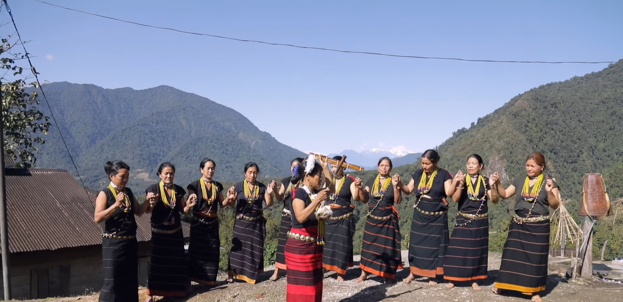 Ponung Dance Ponung Dance