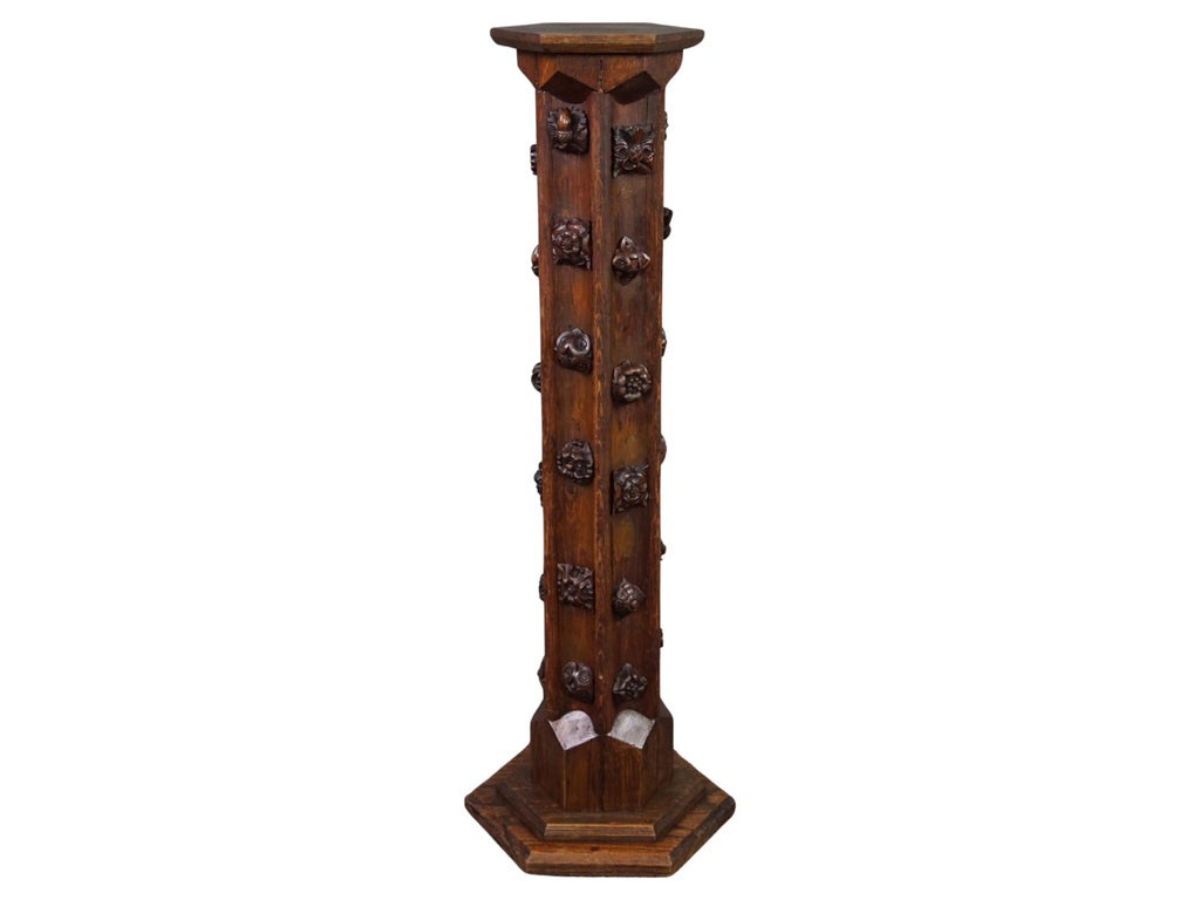 Mundha (Marriage Pillar) Mundha (Marriage Pillar)