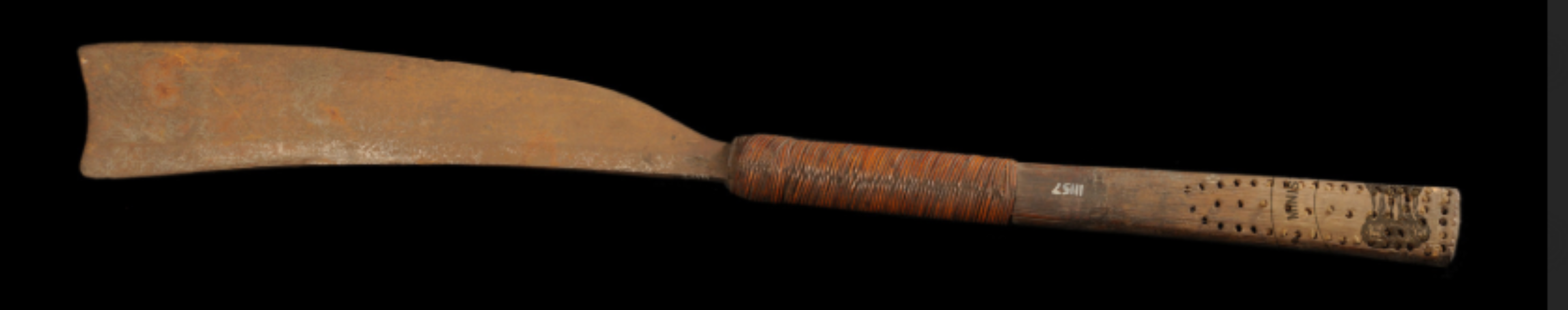 Chang Naga Dao: Traditional Blade of the Chang Tribe Chang Naga Dao: Traditional Blade of the Chang Tribe
