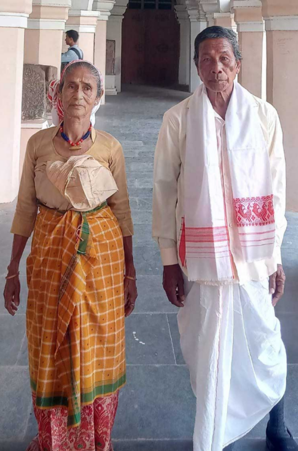 Traditional Attire of Deori Tribe Traditional Attire of Deori Tribe