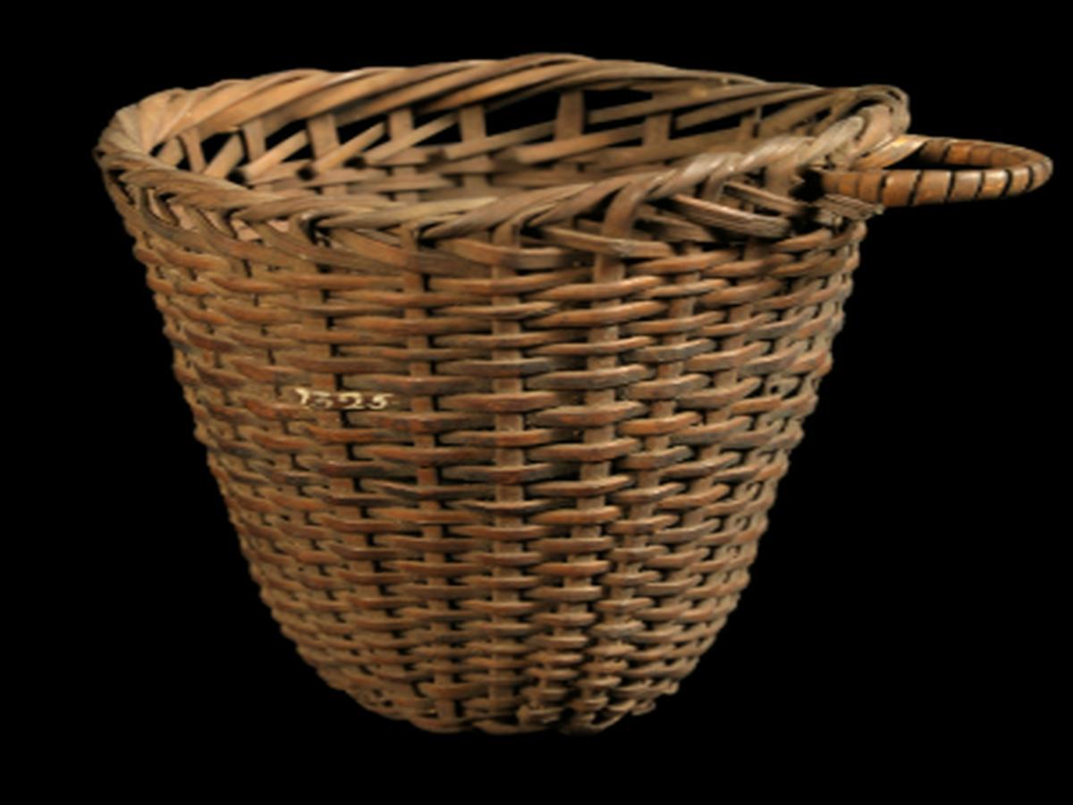 Kadar Tribe's Bamboo Fish Carrying Basket Kadar Tribe's Bamboo Fish Carrying Basket