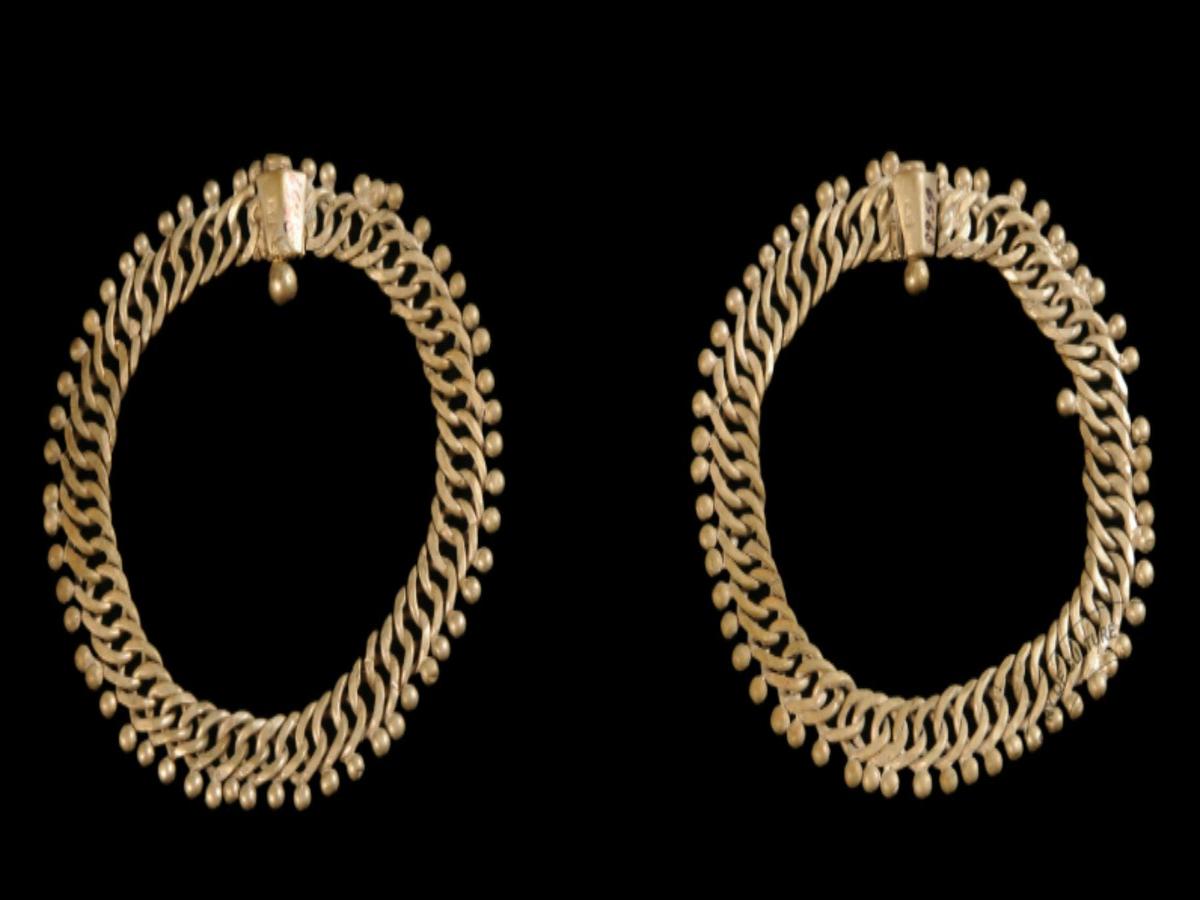 Ball-Trimmed Anklet Ball-Trimmed Anklet