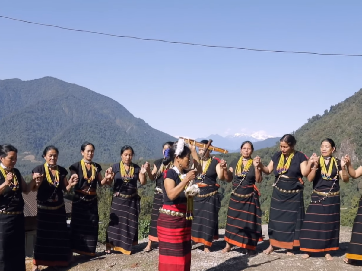 Ponung Dance Ponung Dance