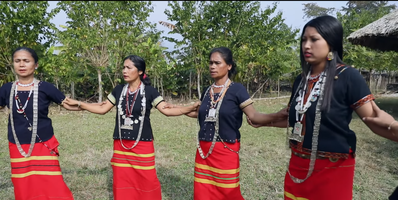 Ponung Ponung Dance Dance Ponung Dance