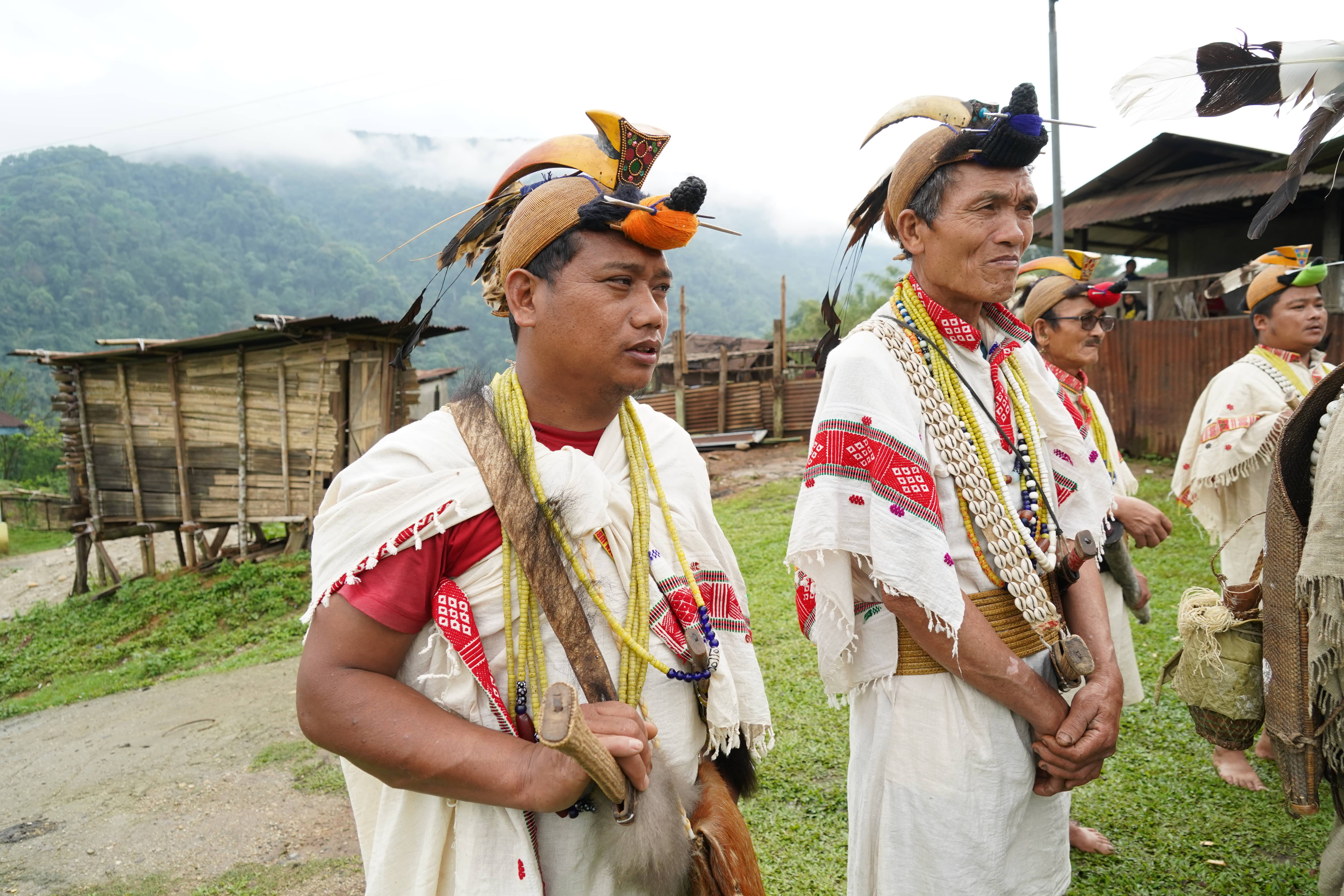 Nyishi men