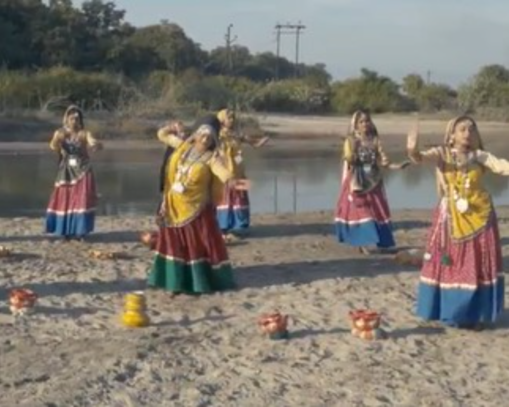 Jhi Jhi dance Jhi Jhi dance