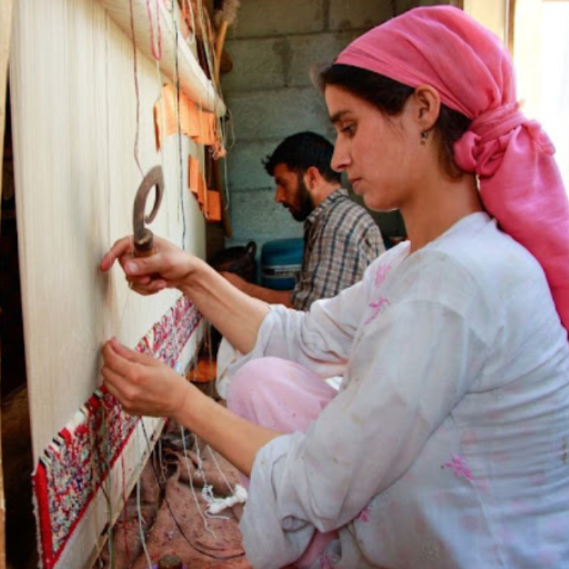 Women making teli Women making teli