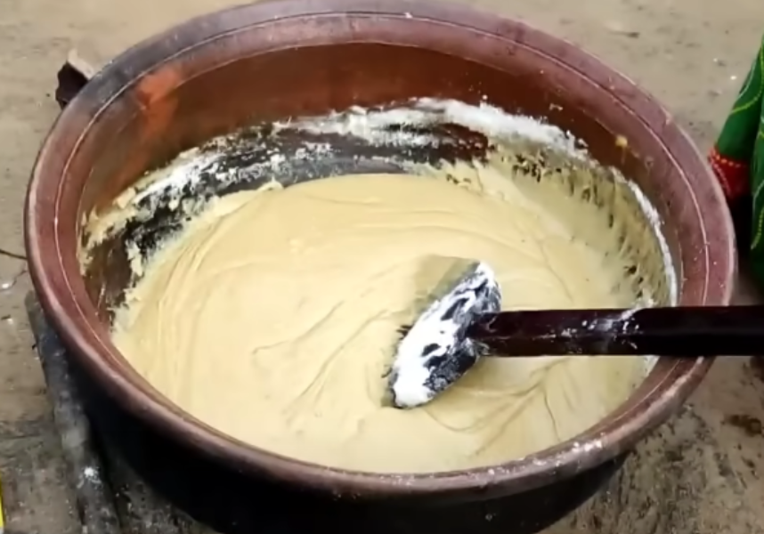 Making of Gur Pitha Making of Gur Pitha