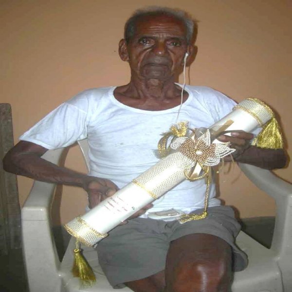 Jivya Soma Mashe with Padma award Jivya Soma Mashe with Padma award