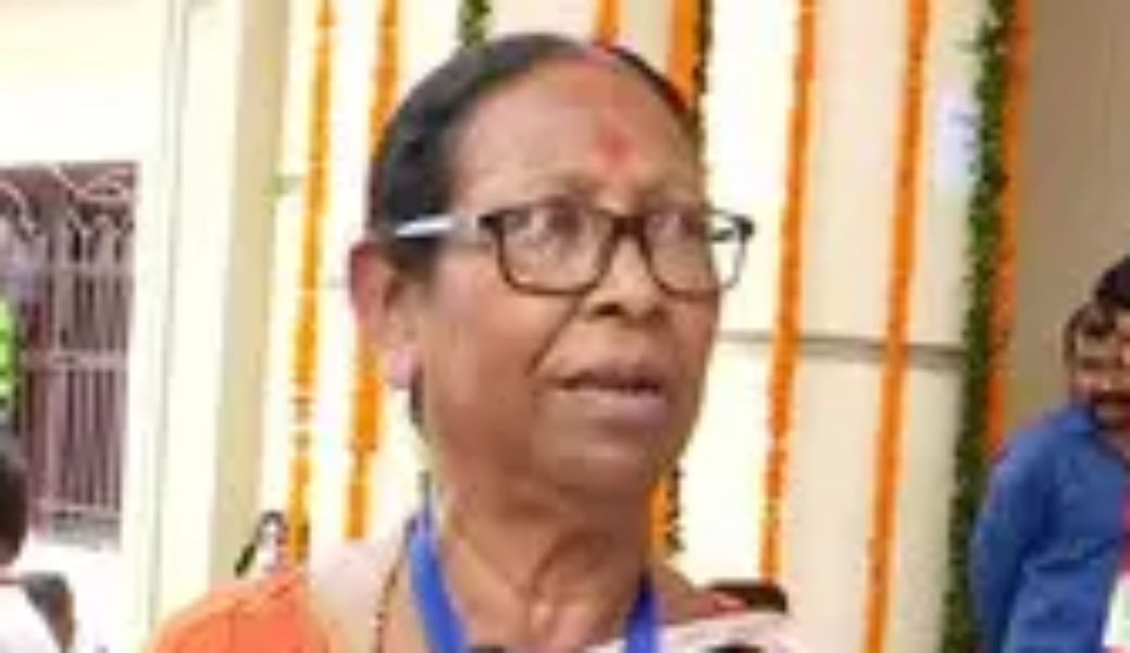 Saraswati Hembram from Santhal Tribe Saraswati Hembram from Santhal Tribe