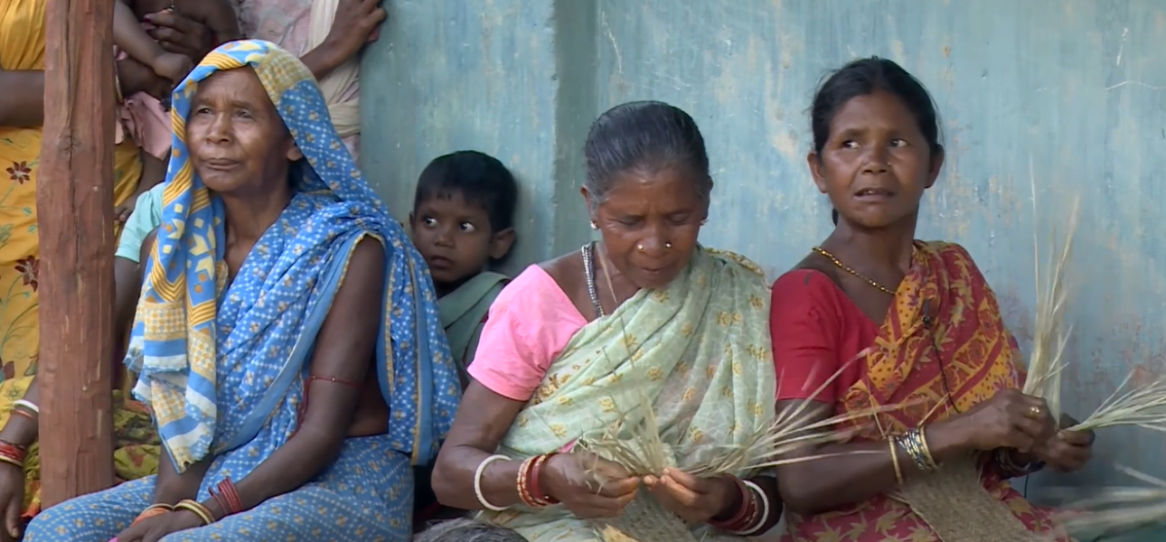 Paudi Bhuyan Womens