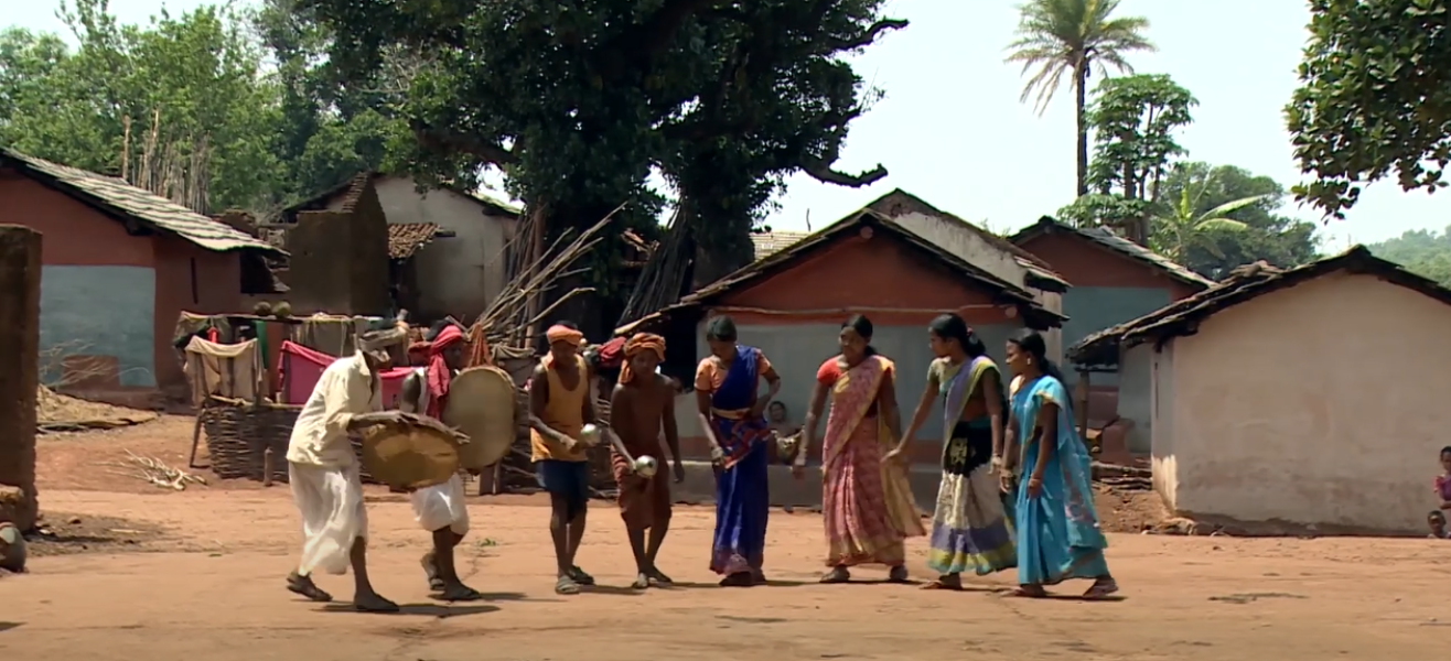 .Community gathering and dance in Paudi Bhuyan’s