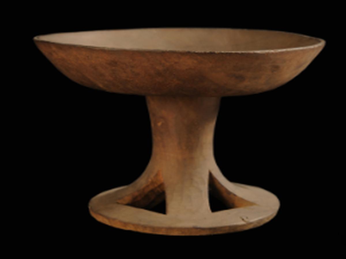 Back side of Circular Base Wooden Plates