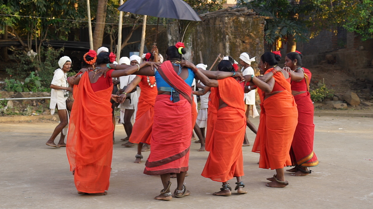 Thongseng dance Thongseng dance